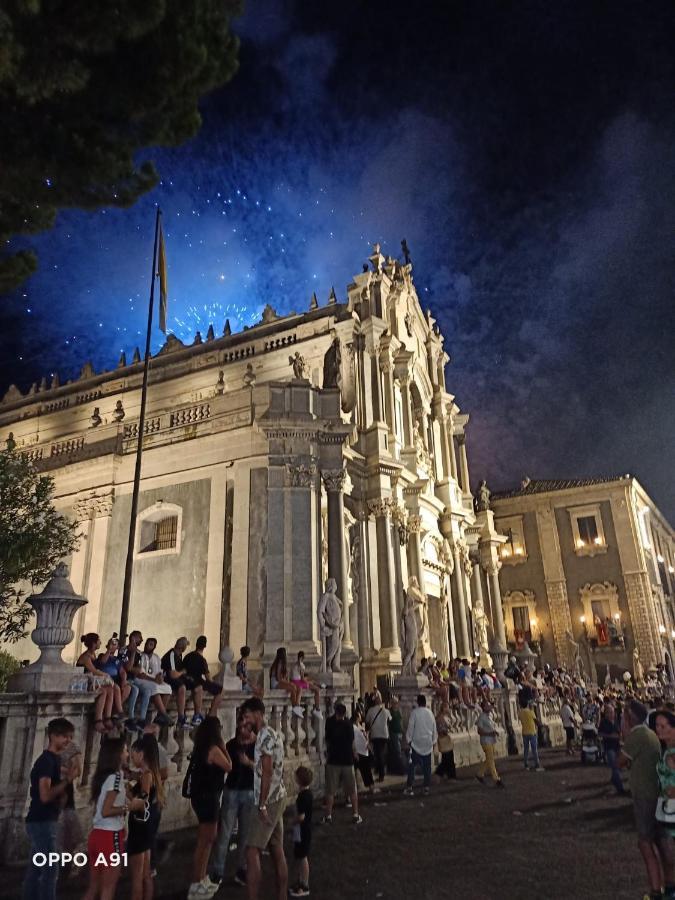 Geliro Apartment Catania Centro ภายนอก รูปภาพ